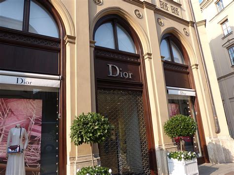 christian dior boutique münchen|christian dior italian website.